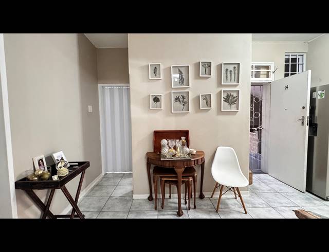 1.5 BEDROOM APARTMENT FOR SALE IN MORNINGSIDE
